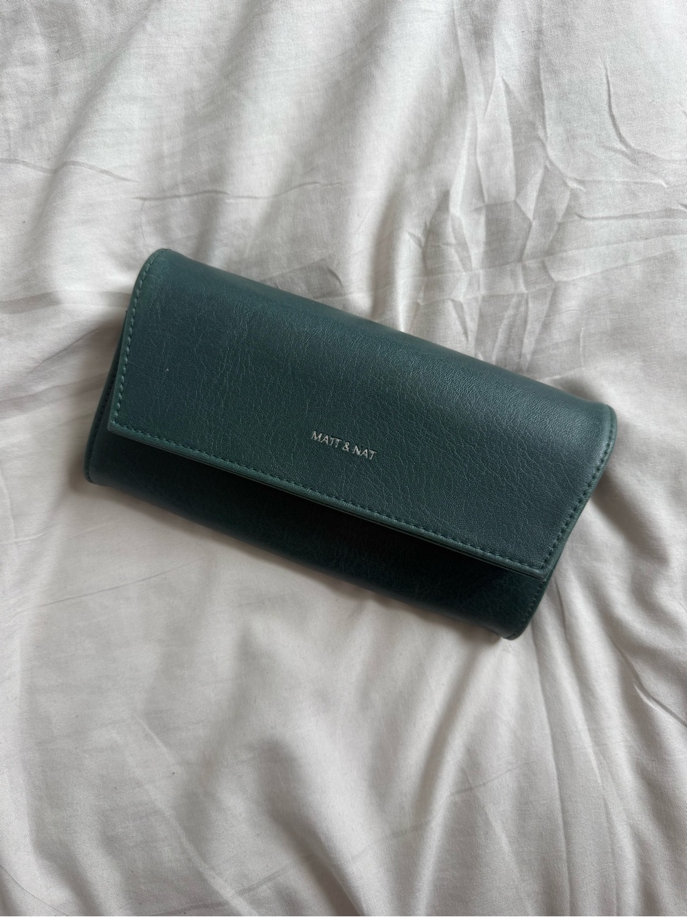 Matt & Nat Forest Green Vegan Leather Clutch Wallet